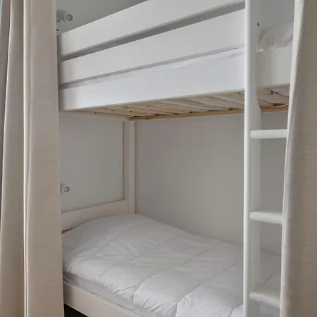 Daire Sejour Vue Pour 4 - 20m De *