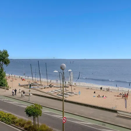 Sejour Vue Pour 4 - 20m De *